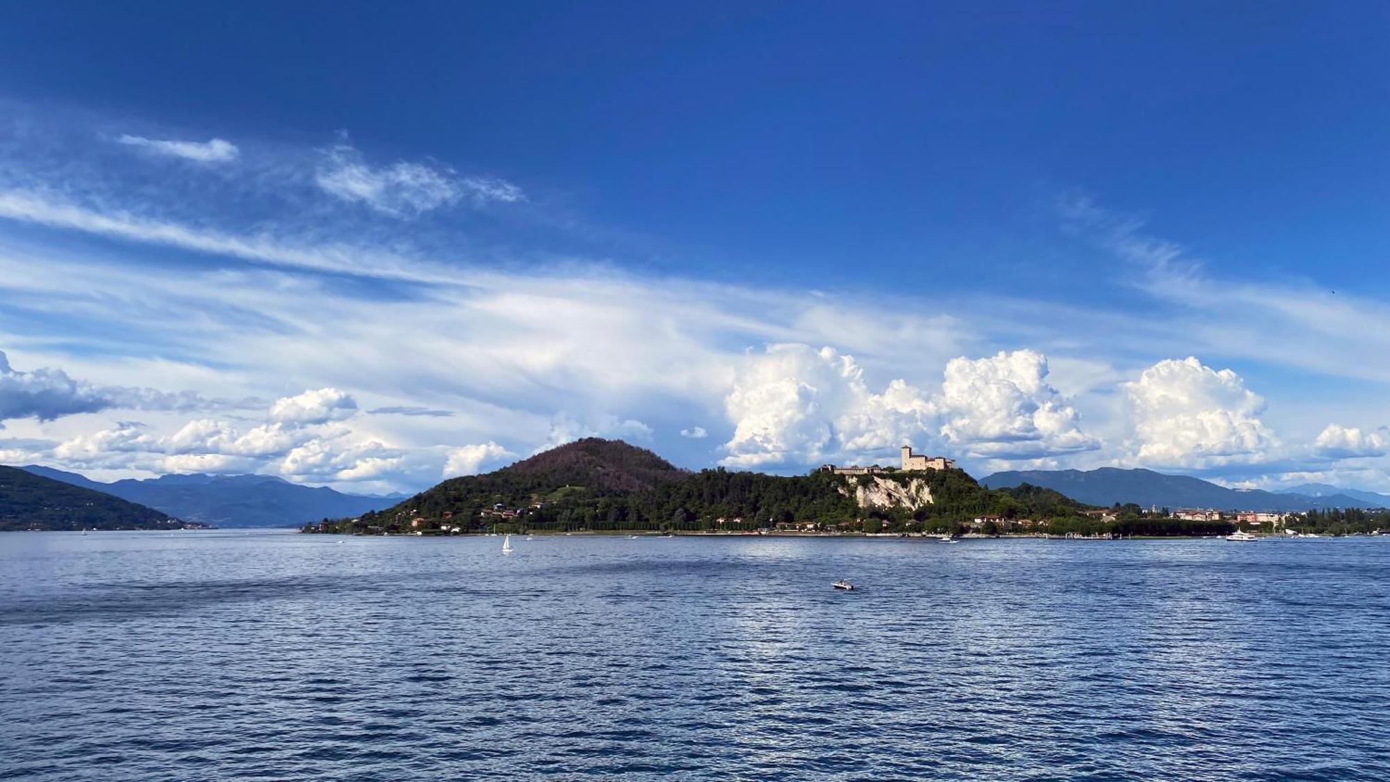 Fwl Romance On The Lake - Panorama Arona Exteriér fotografie